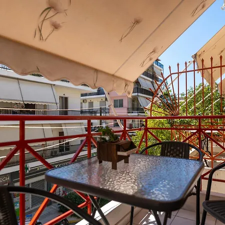 Maraia Downtown Living Каламата