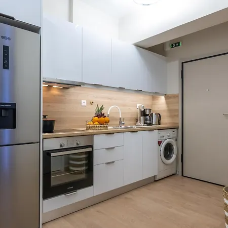 Maraia Downtown Living Апартаменты *
